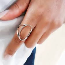 Anel prata 925, oval com pontos de luzes