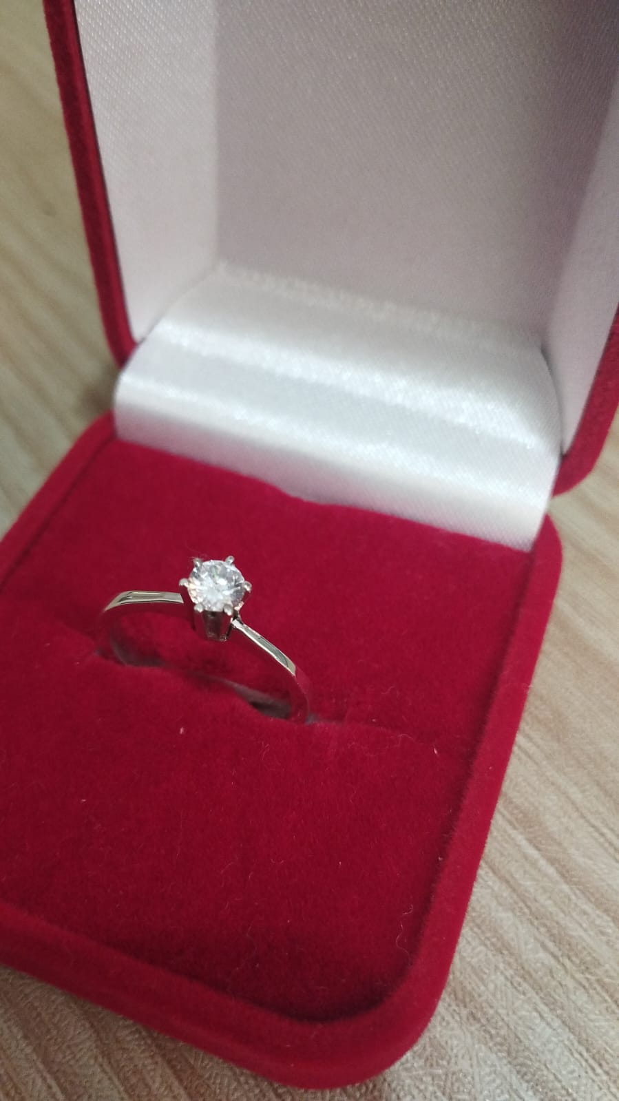 Anel chuverinho pedras Zirconia